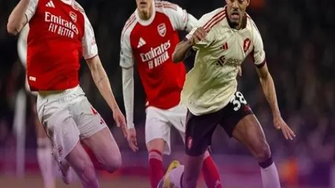 英格蘭女足核心傷情多，新援亮相迎戰中國女足週報！